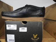 *Pair of Lyle & Scott Mens Shoes Size: 6