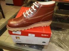 *Pair of Kickers Footwear (Dark Tan) Size: 7
