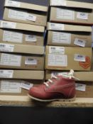 Pair of Kickers Toddler Boots (as per photograph)