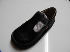 Pair of Children's Kickers (as per photograph) Siz