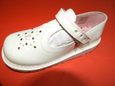 Pair of Children's Kickers (as per photograph) Siz