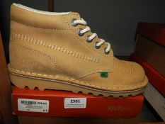 *Kickers Boots (as per photograph) Size: 6.5