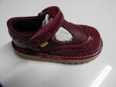 Pair of Children's Kickers (as per photograph) Siz