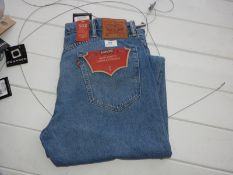 *Levi 502 Denim Jeans Size: 40/32
