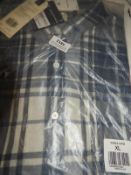 *Levi Men's Shirt Size: XL