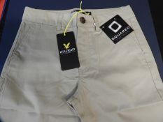 Lyle & Scott Junior Shorts Size: 8-9 Years