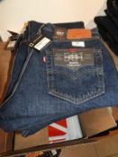 *Levi 501 Jeans Size: 30/32