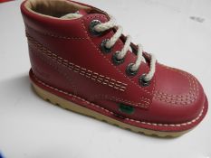 Pair of Children's Kickers (as per photograph) Siz