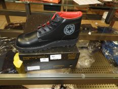 *Pair of Kickers Star Wars 