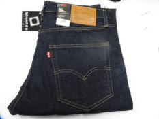 *Levi 512 Slim Taper Jeans Size: 33/30