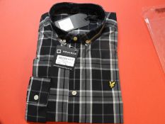 *Lyle & Scott Checked Shirt Size: XL