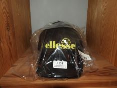 *Five Ellesse Baseball Caps