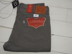 *Levi 511 Four Way Stretch Jeans Size: 38/32