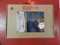 Levi Kids 36 Month Gift Set