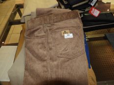 *Lois Cords Size: 28/34