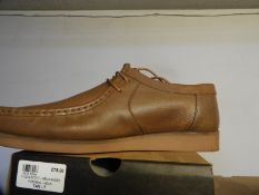 *Pair of Lyle & Scott Mens Shoes Size: 7