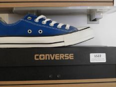*Pair of Blue Converse Size: 37.5