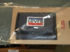 *Levi Canvas Wallet