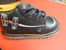 Pair of Children's Kickers Star Wars Edition Size: