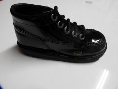 Pair of Children's Kickers (as per photograph) Siz