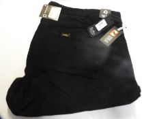 *Lois Cords (Black) Size: 42/32
