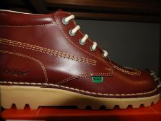 *Kickers Boots (as per photograph) Size: 7