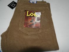 *Lois Dallas Jumbo Cord (Dark Sand) Size: 32/32