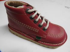 Pair of Children's Kickers (as per photograph) Siz