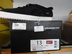 *Pair of Onitsuka Trainers Size: 12