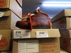 Pair of Kickers Toddler Boots (as per photograph)