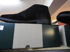 *Nicholas Deakin Boots (as per photograph) Size: 1