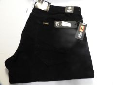 *Lois Cords (Black) Size: 34/30
