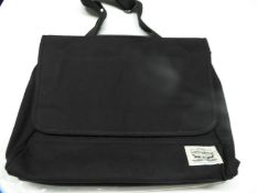 *Levi Accessories Messenger Bag (Black)