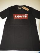 *Levi Black T-Shirt Size: Small