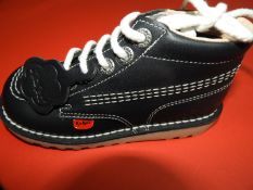 Pair of Children's Kickers (as per photograph) Siz