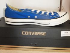 *Pair of Blue Converse Size: 40