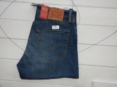*Levi 502 Regular Taper Denim Jeans Size: 33/34