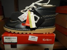 *Kickers Boots (as per photograph) Size: 4
