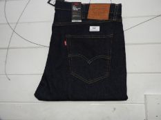 *Levi 502 Regular Taper Blue Denim Jeans Size: 40/