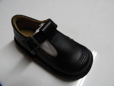 Pair of Children's Kickers (as per photograph) Siz