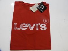 Levi's Childs T-Shirt with Logo (Red) Size: 16 Yea