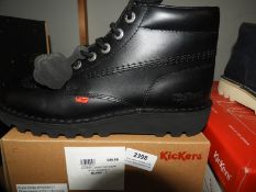 *Kickers Boots (as per photograph) Size: 7