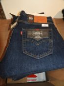 *Levi 501 Jeans Size: 33/32