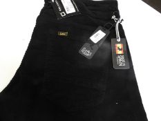 *Lois Cords (Black) Size: 32/34