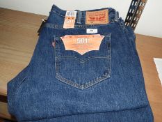 *Levi 501 Mens Jeans Size: 40/34