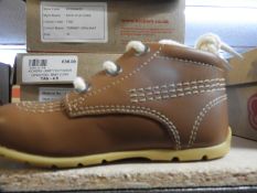 Pair of Kickers Toddler Boots (as per photograph)