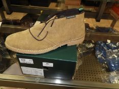 *Pair of Nicholas Deakins Shoes (Brown) Size: 10