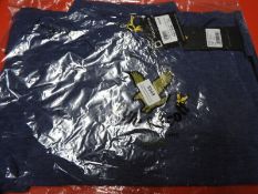 Lyle & Scott Polo Shirt Size: 14-15 Years