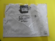 Penguin Junior T-Shirt Size: 6-7 Years