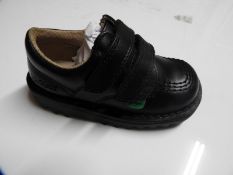 Pair of Children's Kickers (as per photograph) Siz